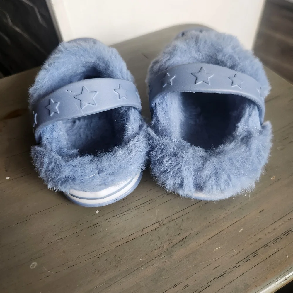 Koala Cozy Blue Star Kids Fur Lined Croc Like Slides